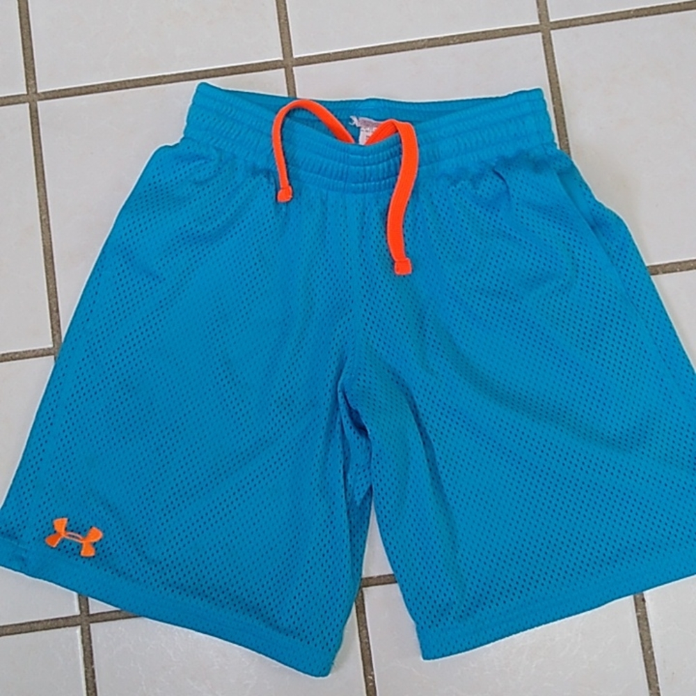 Under Armour boys shorts